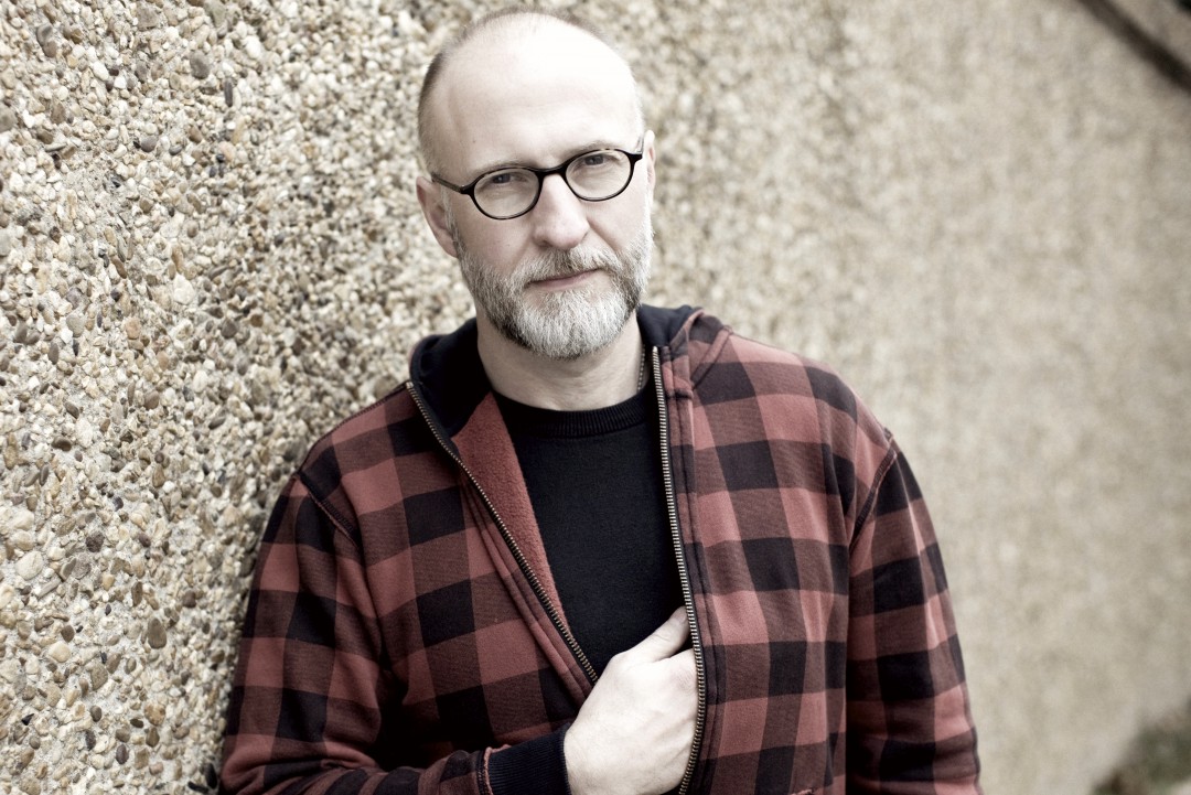 Bob Mould to release new album, releases single