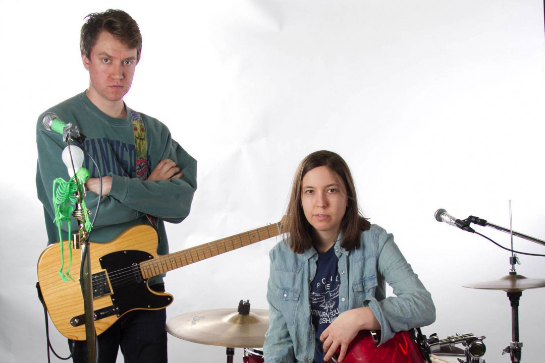 Ottawa duo Deathsticks premieres their new video for "Finger Food"