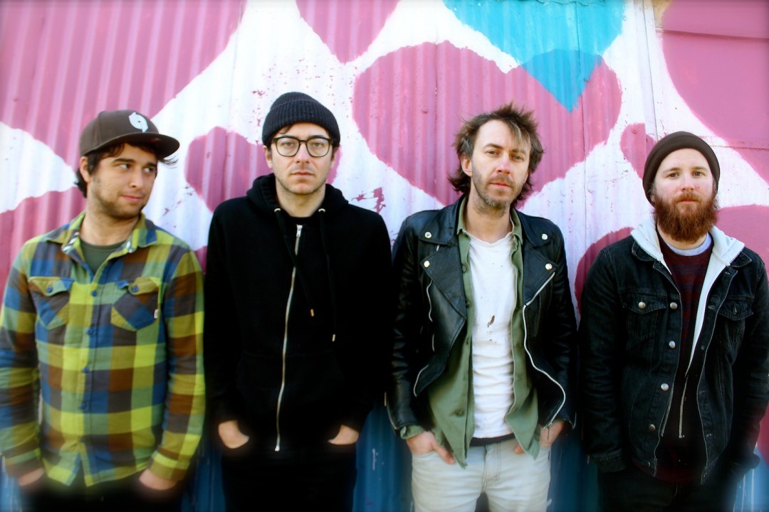 Divers: "Achin' On" (Punknews Exclusive)