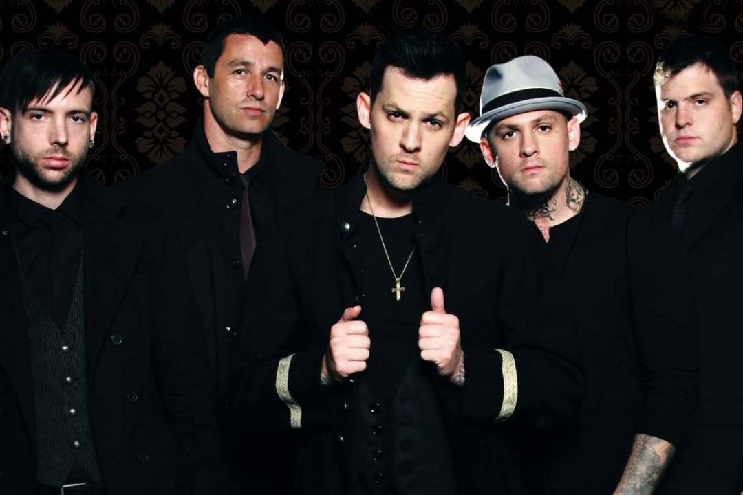 Good Charlotte: "Life Changes"
