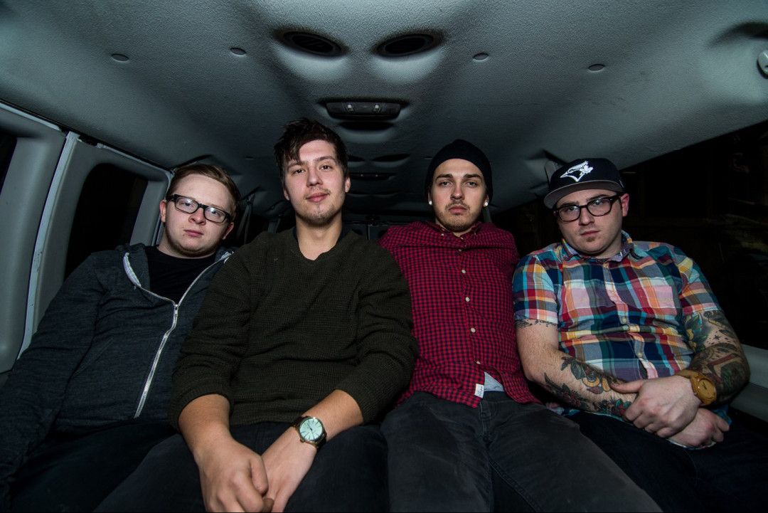 Harbour announce August tour