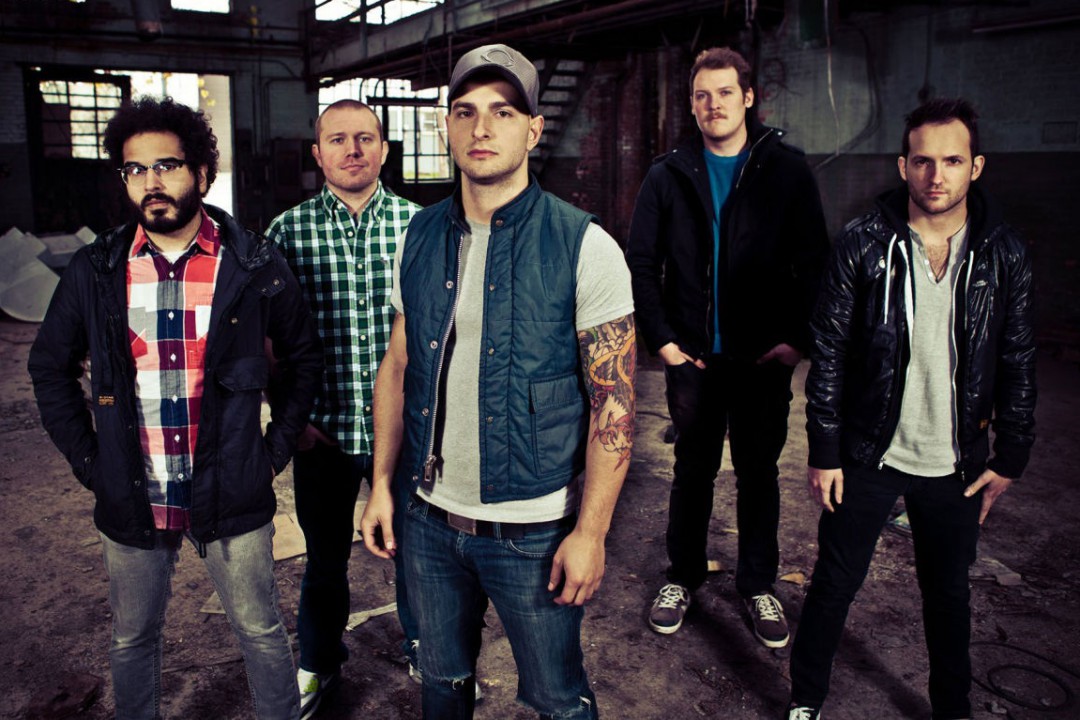 Hit the Lights: 'Summer Bones'