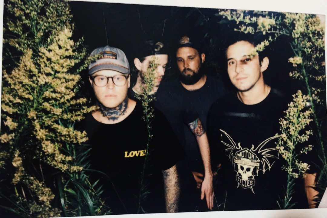 Hundredth perform "Youth" at LFTRR