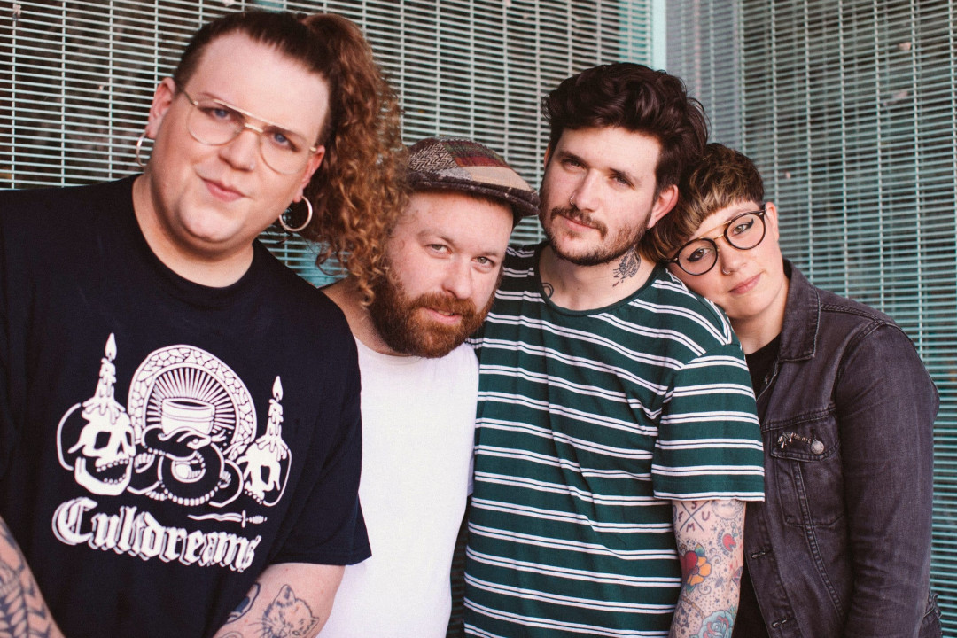Nervus release "Between The Lines"