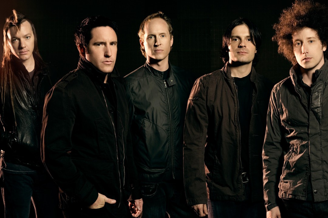 Nine Inch Nails: "Everything"