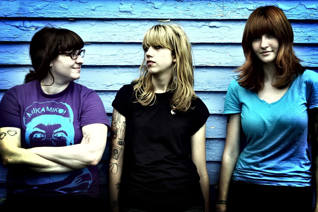 Vivian Girls stream new album