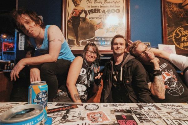 The Hammerbombs