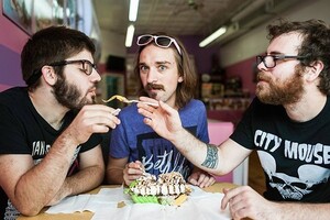 Two Houses perform "Never Come Down" at Live! from The Rock Room