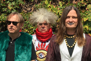 Buzz Osborne on Love and Death (and dogs!)
