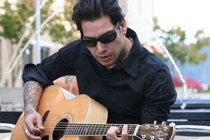 Mike Herrera (MxPx): "Aces Up" at Live! from The Rock Room