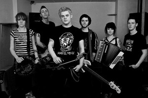 Roughneck Riot out on EU tour