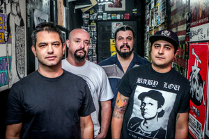 Statues on Fire (EU)