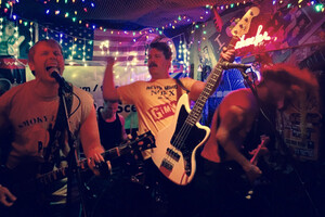 The Tracys: 'People Scare Me'