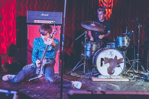 Navel Gazing March 25, 2018