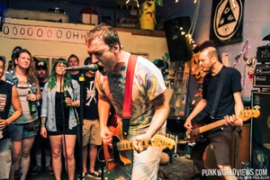 Navel Gazing April 22, 2018