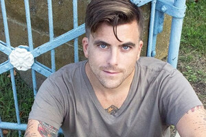 Anthony Green: "Vera Lynn"