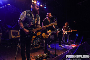 Navel Gazing October 28, 2018