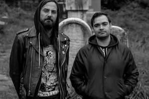 Dead Swords: "Ender"