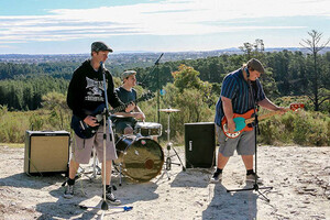 The Shorts: "The Drugs"