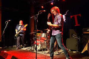 Sicko to play NY and California