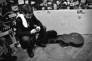 Mark Lind and The Unloved: “Out of the Blackout”