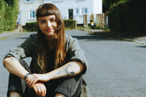 Lande Hekt of Muncie Girls on her new solo LP