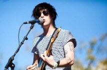 Wavves: "Nodding Off" (with Best Coast)