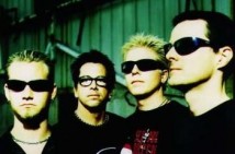 The Offspring: 'Ignition' (Live in Australia)