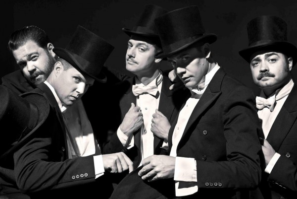 The Hives: "Wait a Minute"