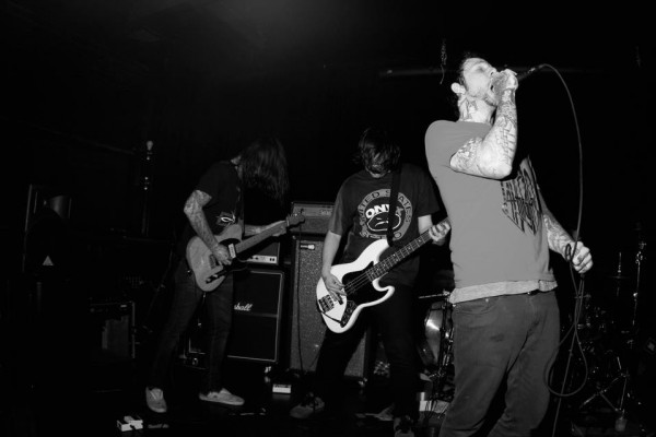Old Lines (ex-Pulling Teeth, Ruiner) stream debut record
