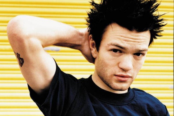 Deryck Whibley on Stevo's departure from Sum 41