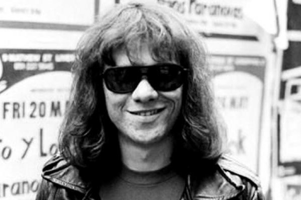 Tommy Ramone (Ramones)