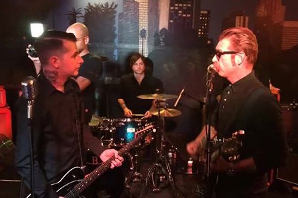Jesse Hughes feat. Sinner Sinners: "I want you so hard"