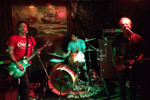 Hepa/Titus announce split with Melvins, debut "Chow"
