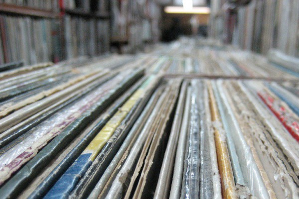 Jello Biafra and other punk rockers in 'Records Collecting Dust' Trailer