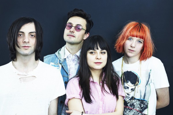 Dilly Dally: "Gender Role"