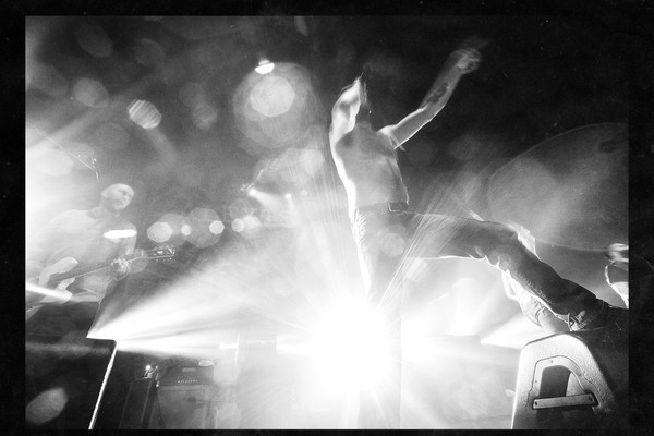 Alexisonfire announce "Live at Copps" live album/DVD, tracklist