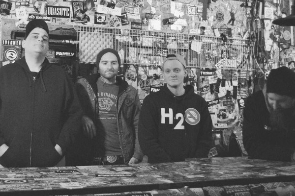 Wolves & Wolves & Wolves & Wolves: "Scars" (Exclusive)