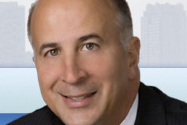Philly councilman introduces bill requiring performer registration and police authorization
