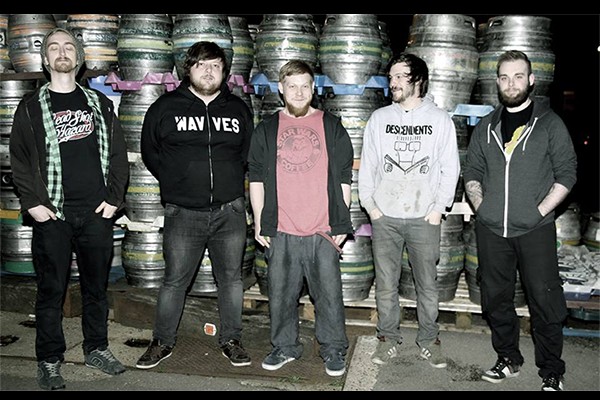 DROPTHIS (UK): "Smoke Me a Ukiper" lyric video