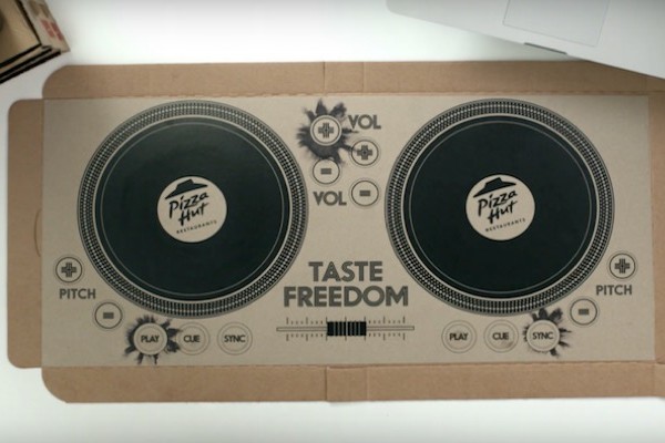UK Pizza Hut to introduce working turntable box