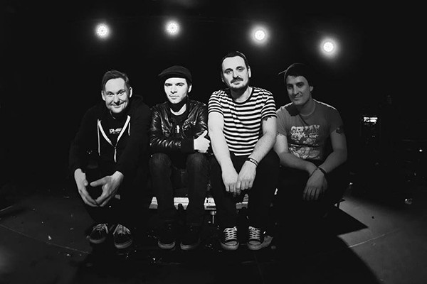 Irish Handcuffs: "Stay Afloat" at Live! from The Rock Room