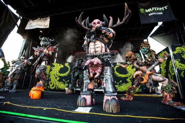 GWAR: "El Presidente"