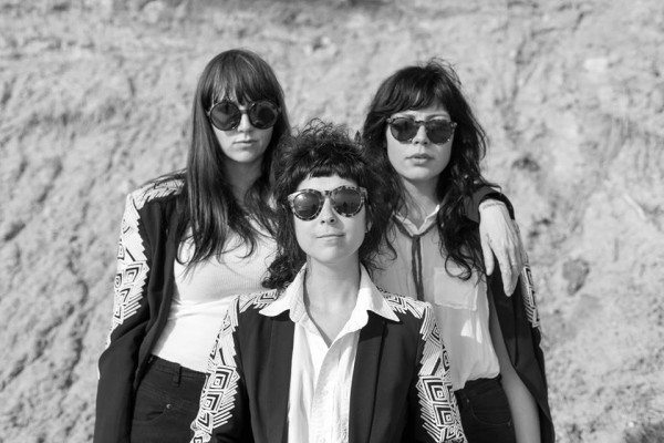 The Coathangers to record live album in November