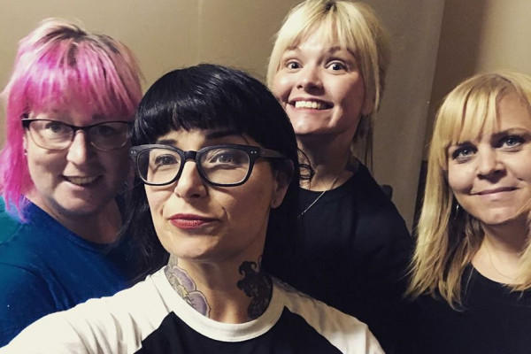 All Mom band to play all Ramones covers: The Ramoms