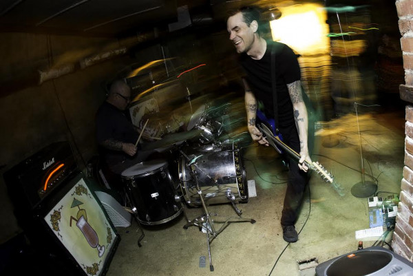 Check out the new track by Hipshot Killer!