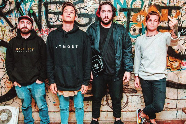 Dorian Cooke leaves Broadside