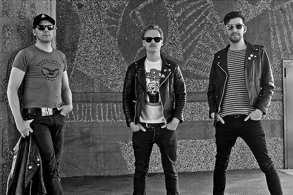Stream the new EP "Hexed" by The Hallingtons
