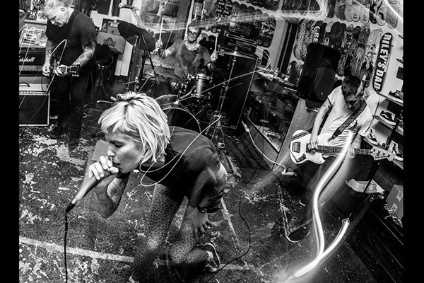 Eva Hall starts new band