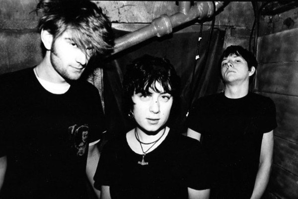 Unwound bassist Vern Rumsey has passed away